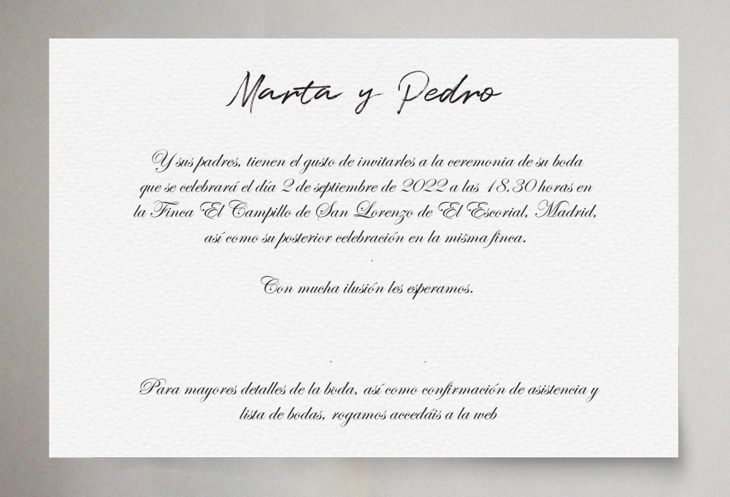 Invitación de boda personalizada con papelería artesanal y diseño ilustrado