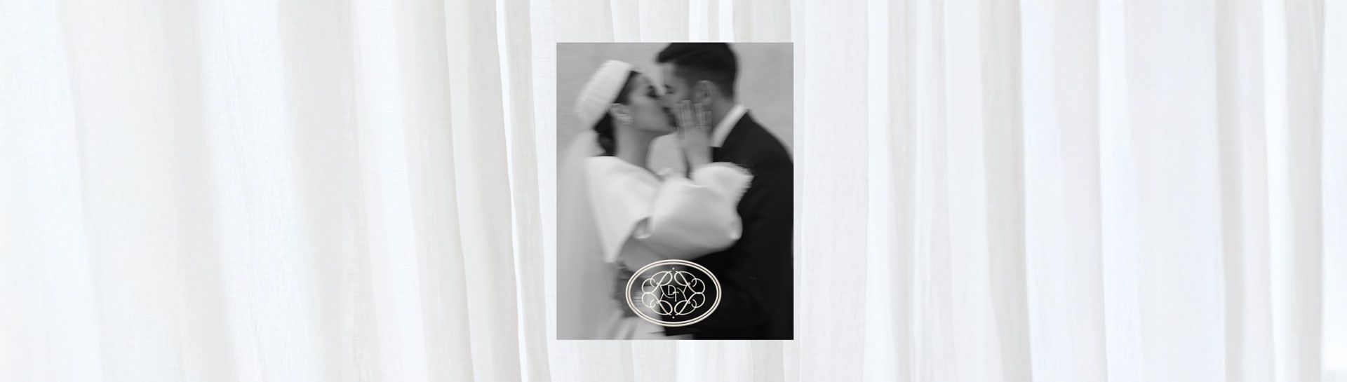 Detalles personalizados invitaciones de boda
