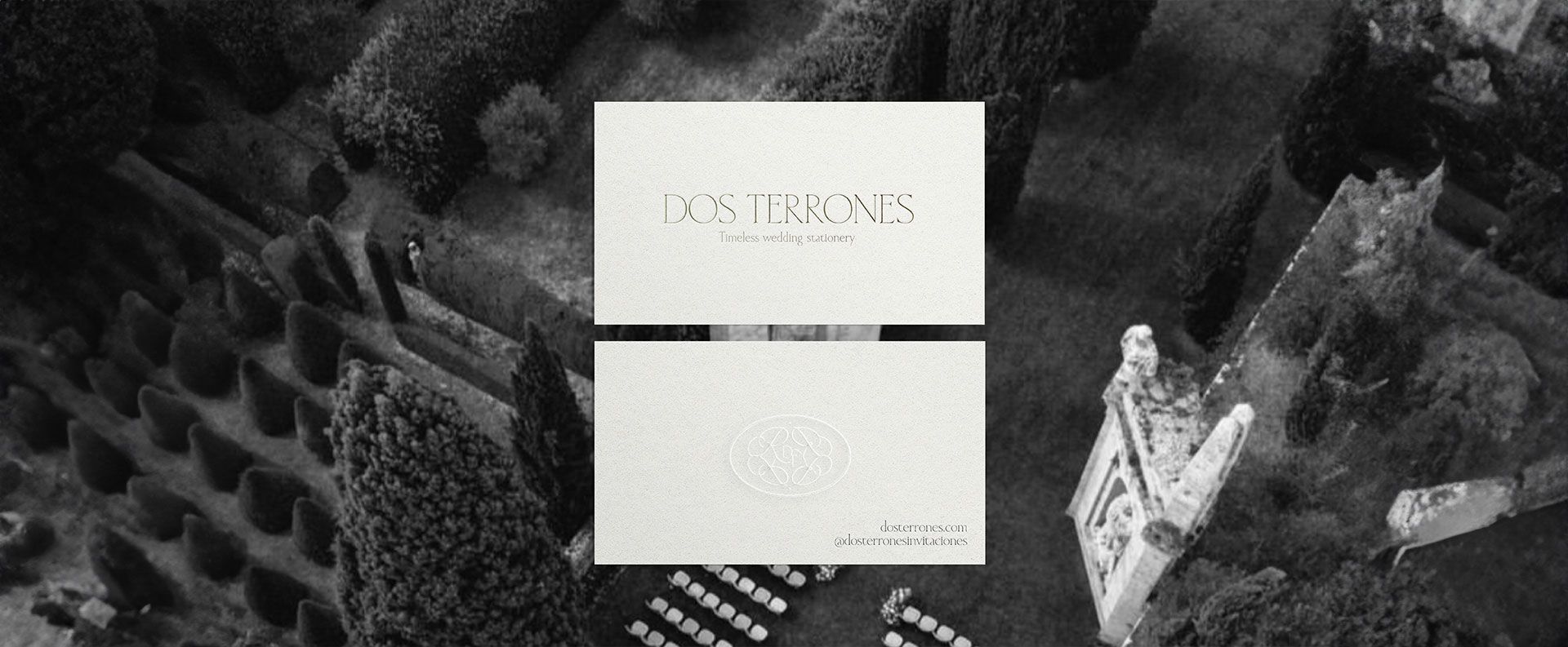 Fondo de la página de contacto de Dos Terrones, estudio de papelería de boda
