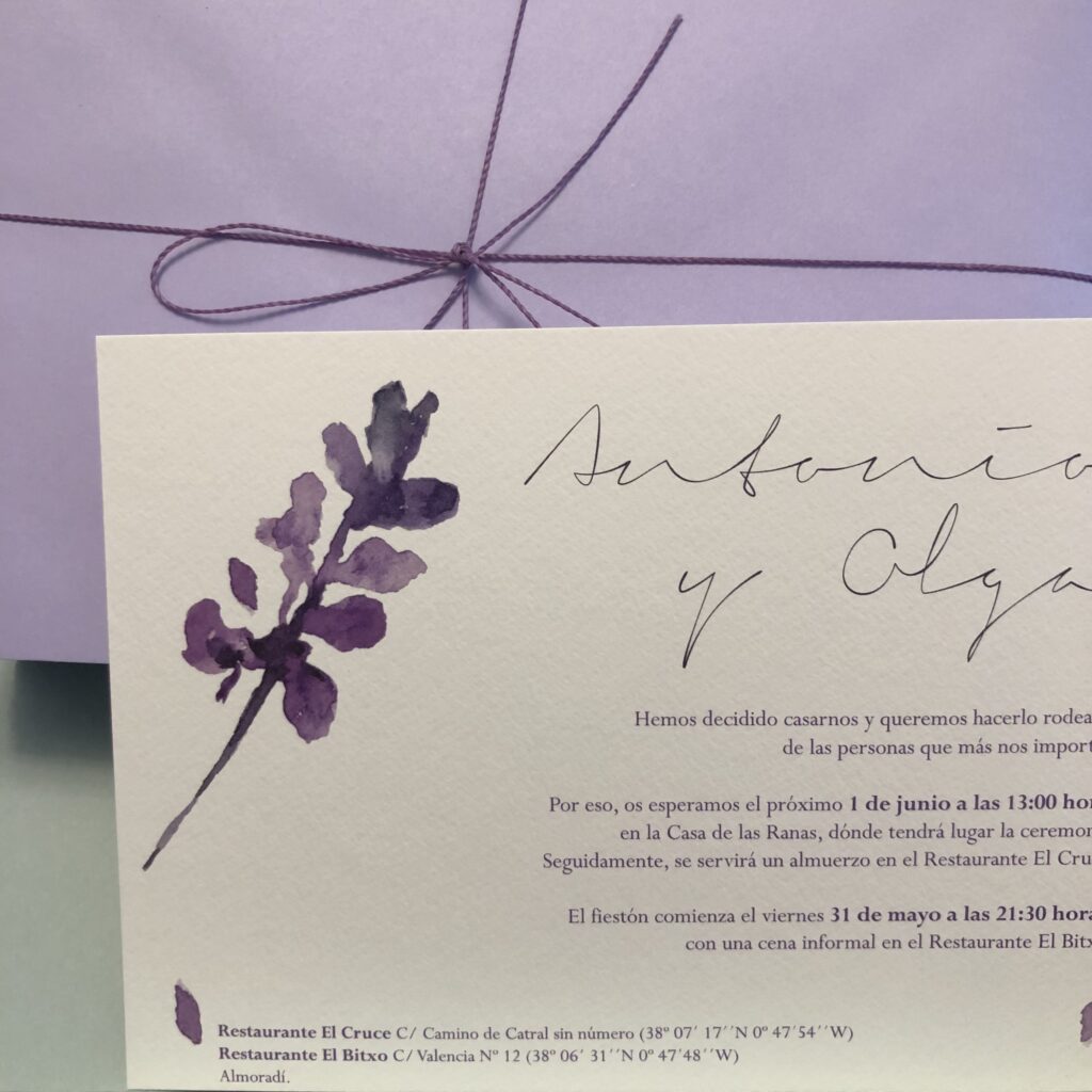 invitación de boda con acuarela de lavanda