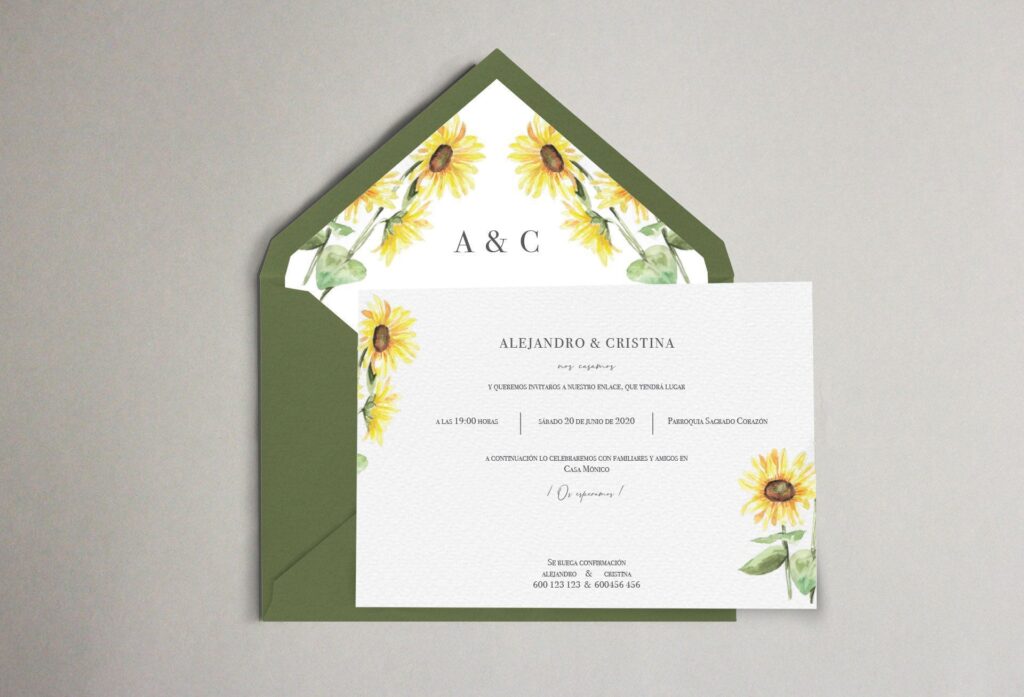 invitacion de boda con girasoles y sobre forrado artesanalmente con girasoles
